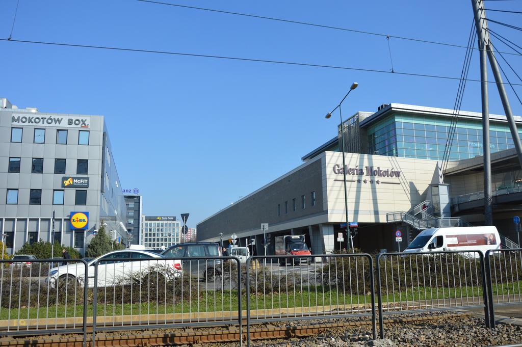 Moko Apartment Parking W Cenie Warszawa Exteriör bild