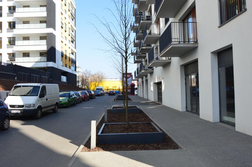 Moko Apartment Parking W Cenie Warszawa Exteriör bild